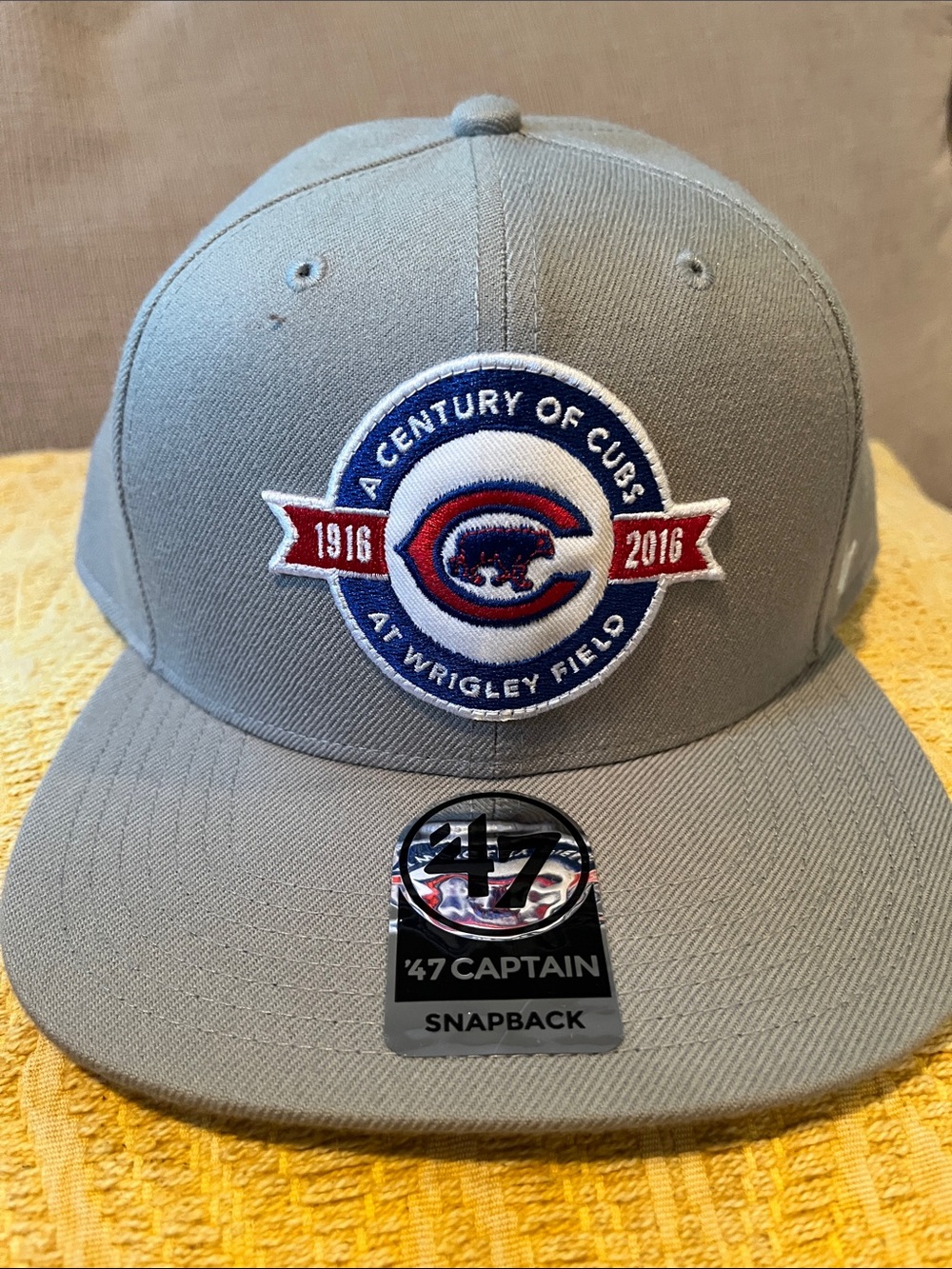 47 Gray Chicago Cubs Centennial Snapback Cap with Navy & Red Patch